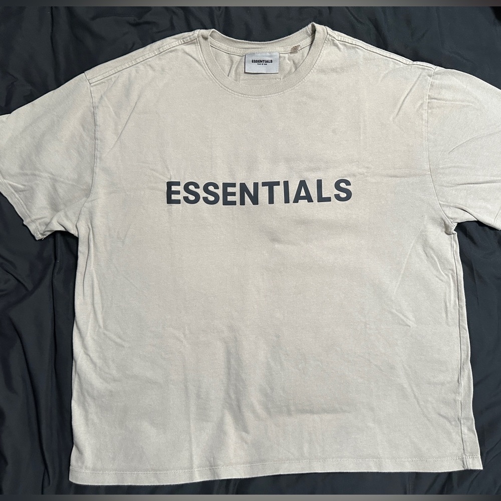 FOG Essentials Tee